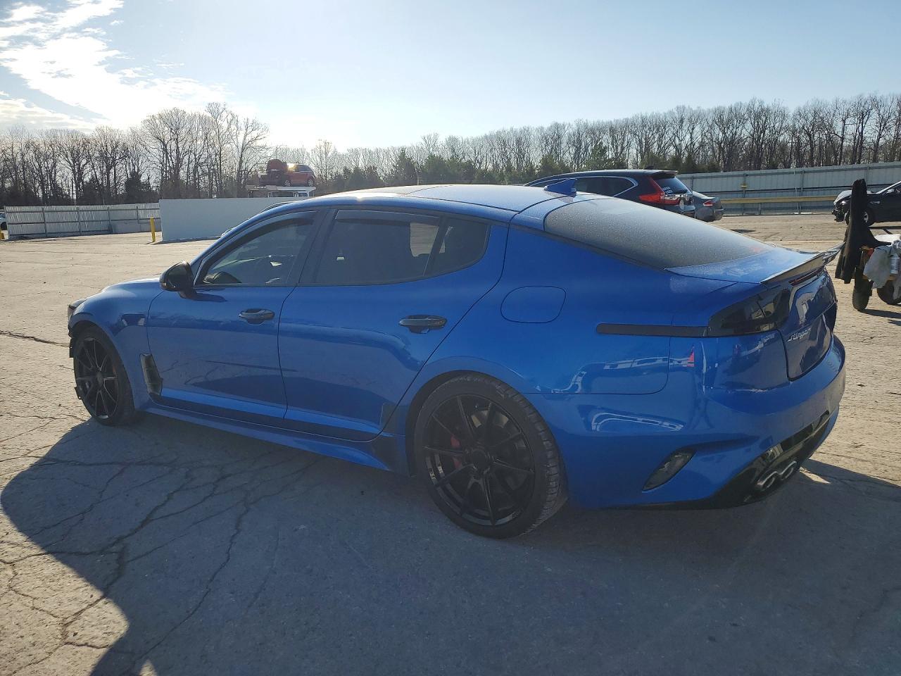 2018 Kia Stinger Gt2 - Фото 2