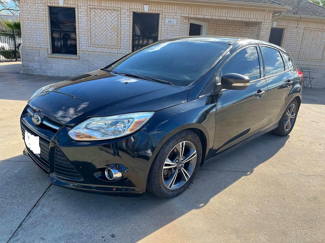 2014 Ford Focus Se - Image 2
