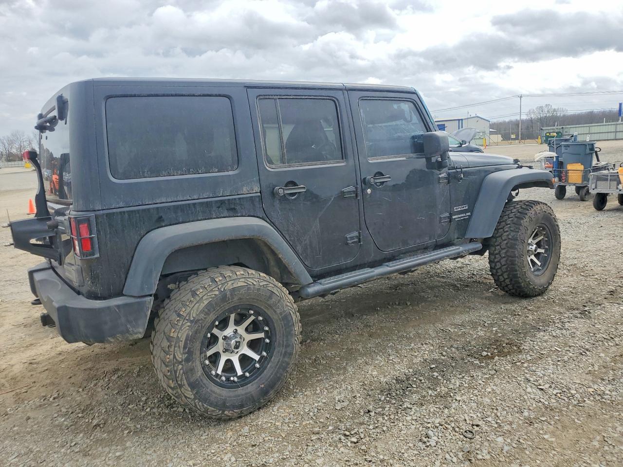 2016 Jeep Wrangler - Image 3
