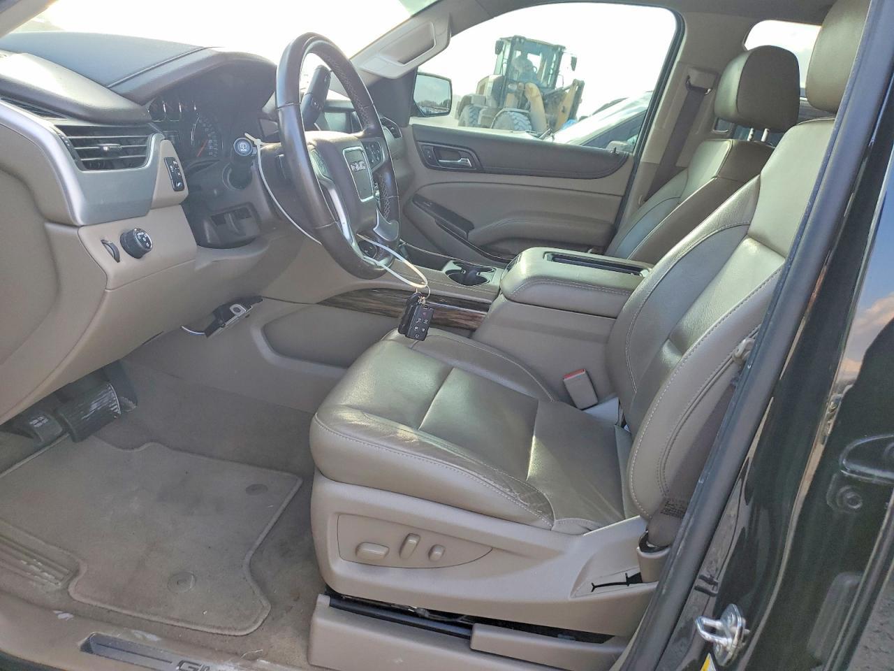 2019 GMC Yukon Slt - Image 7
