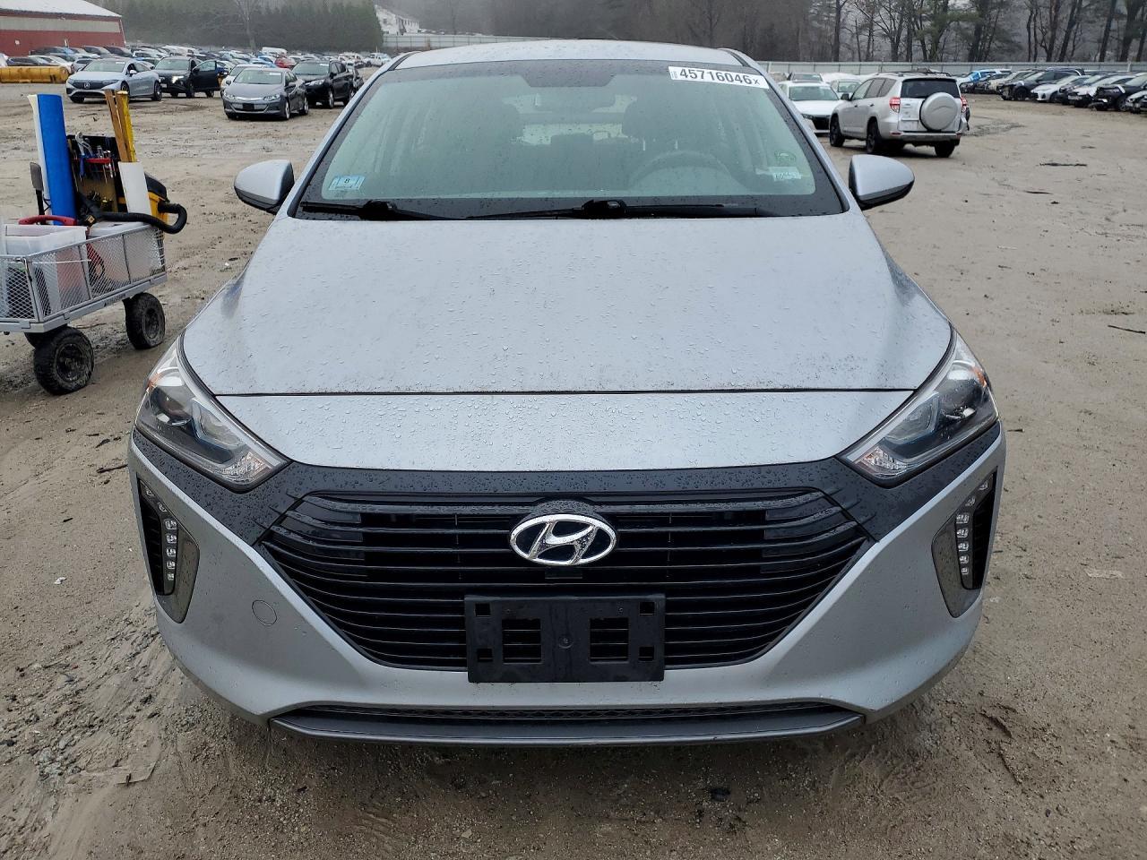2019 Hyundai Ioniq Plug-In Hybrid Base - Фото 5