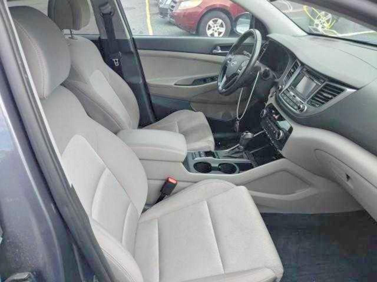 2016 Hyundai Tucson Sport - Image 5