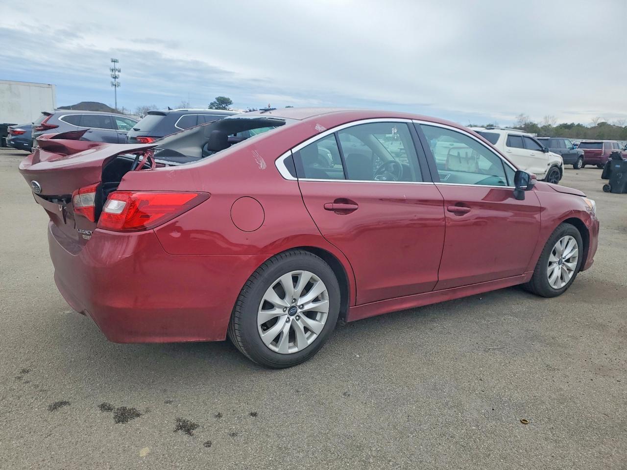 2016 Subaru Legacy 2.5I Premium - Фото 3