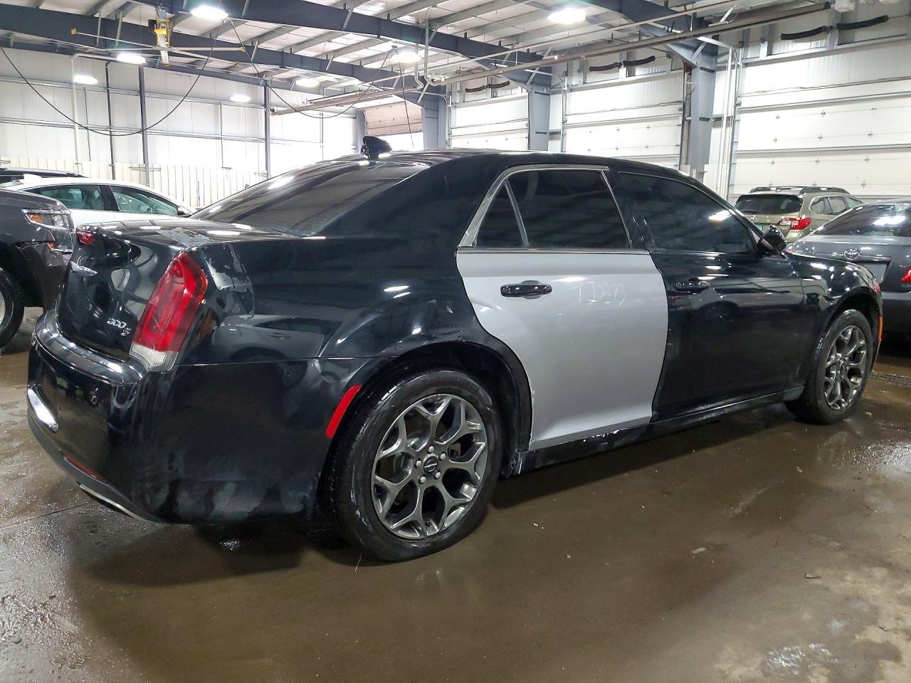 2017 Chrysler 300 S - Image 3