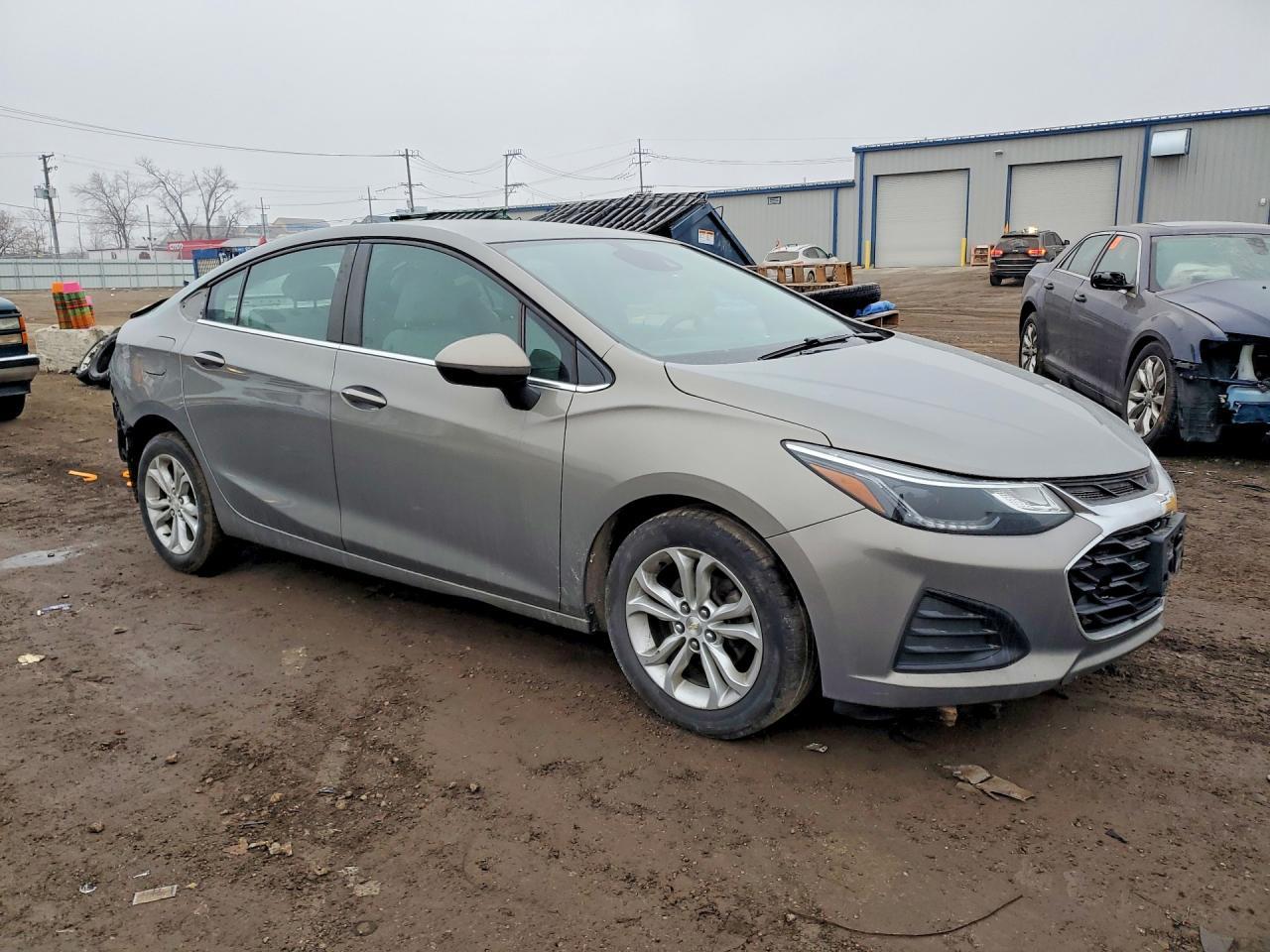 2019 Chevrolet Cruze Lt - Фото 4