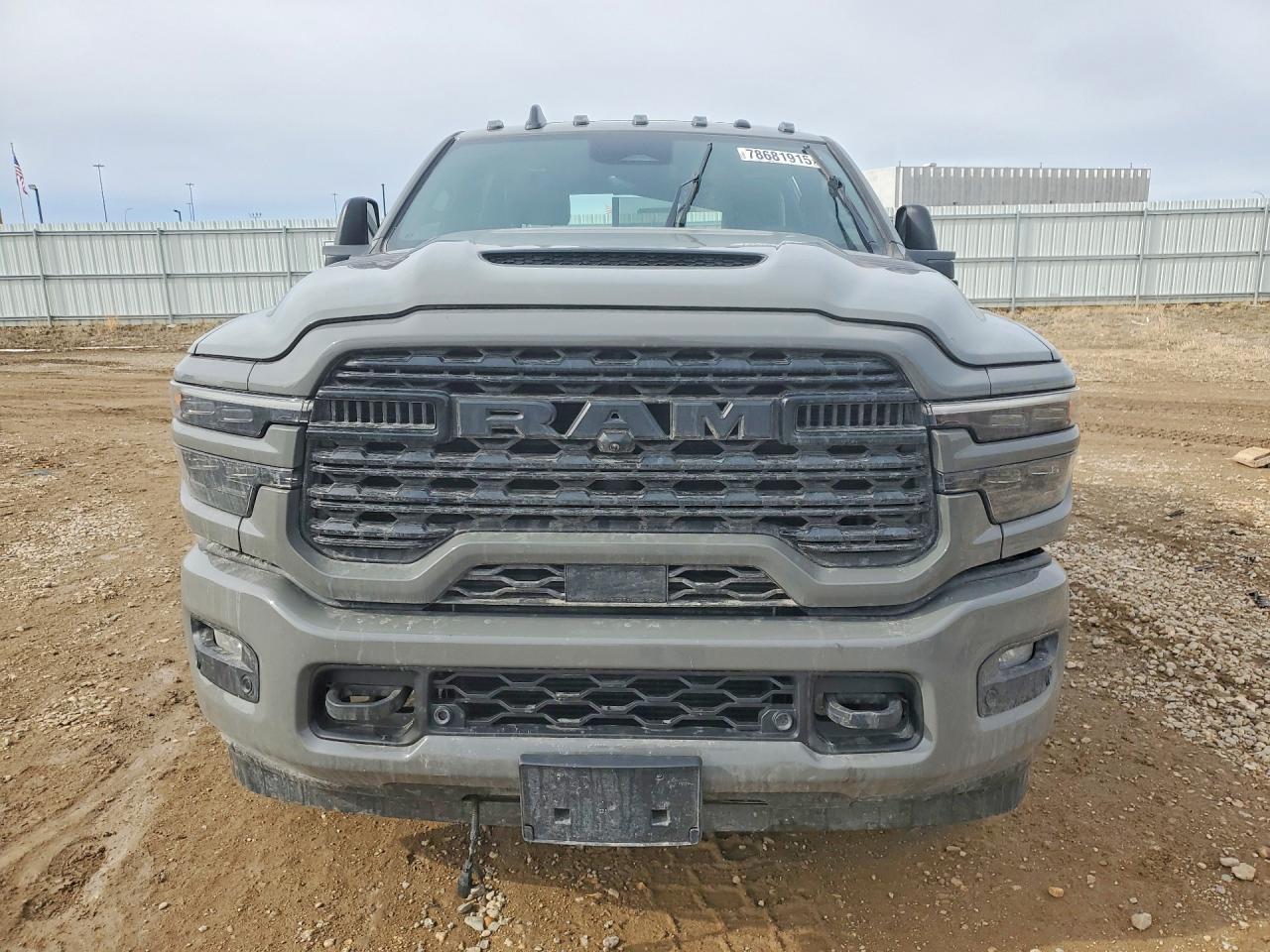 2026 Ram 3500 Limited - Фото 5