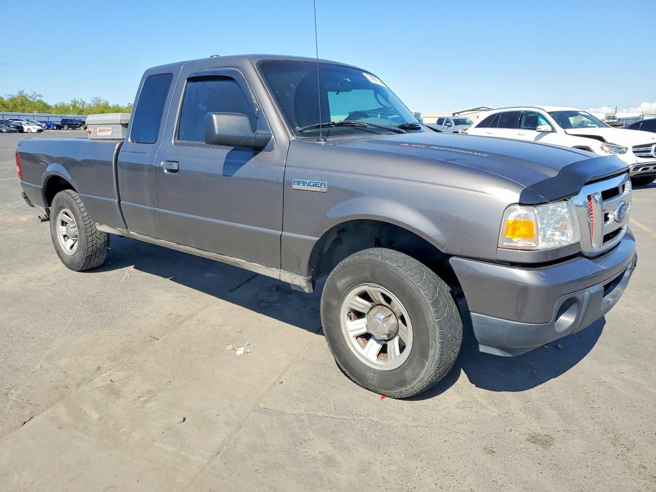 2011 Ford Ranger Super Cab - Фото 4