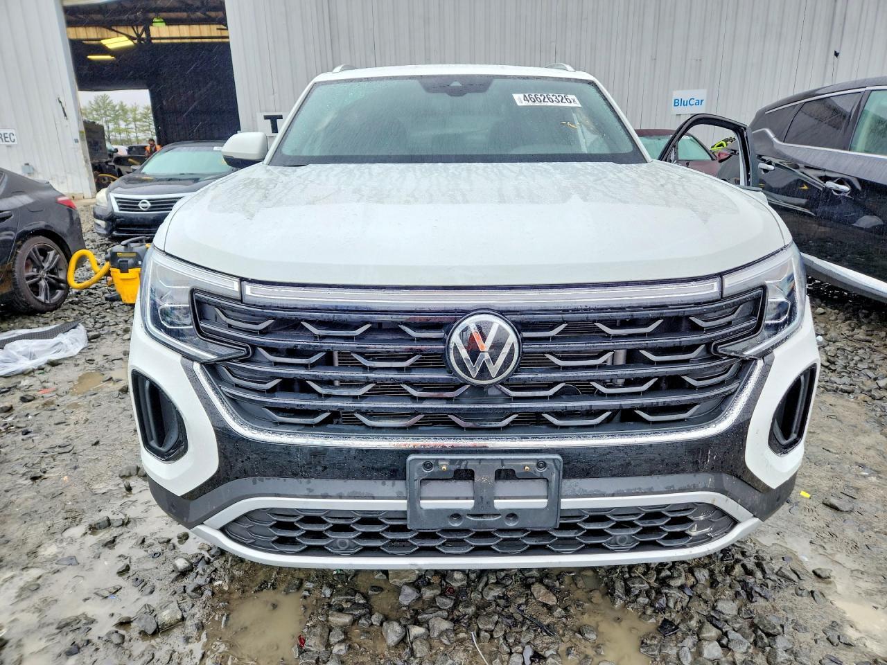 2024 Volkswagen Atlas Cross Sport Se - Image 5
