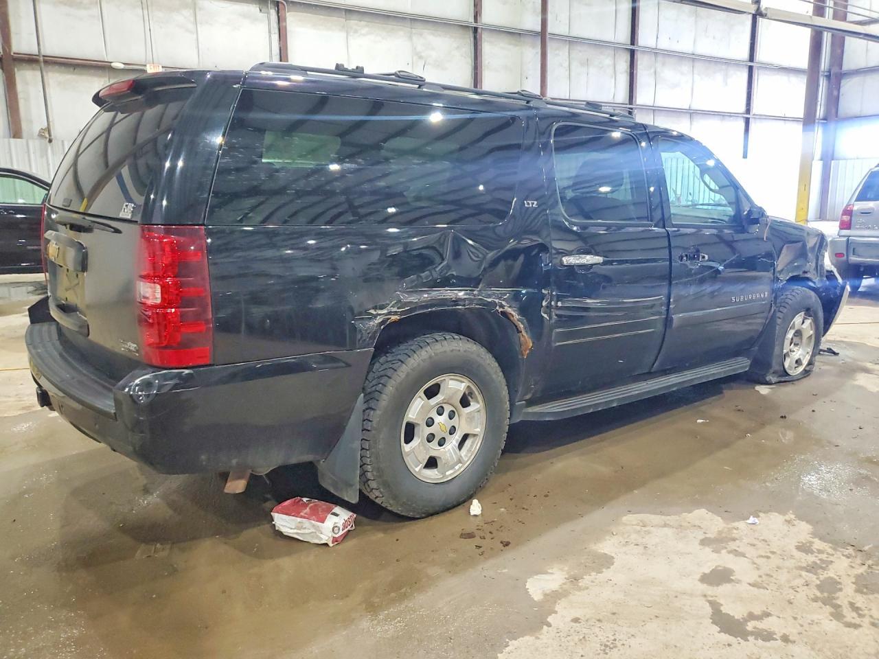 2008 Chevrolet Suburban K1500 Ls - Image 3