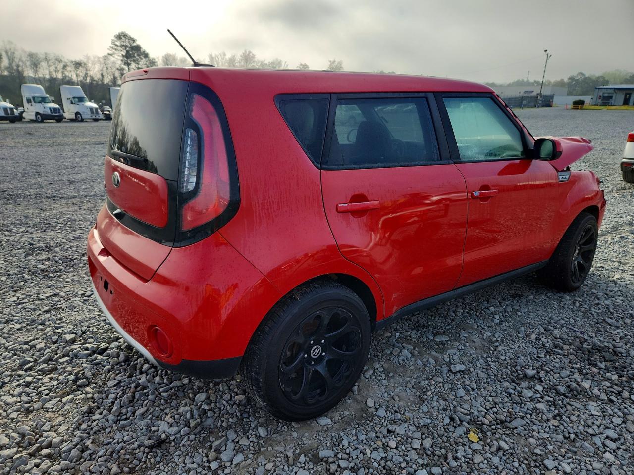 2017 Kia Soul + - Фото 3