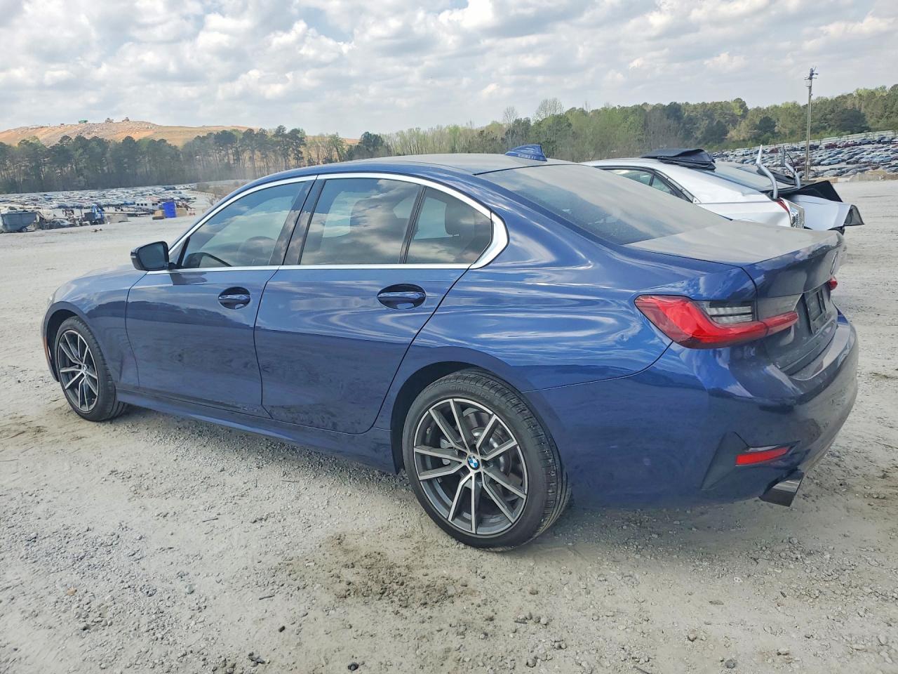 2019 BMW 330I - Image 2