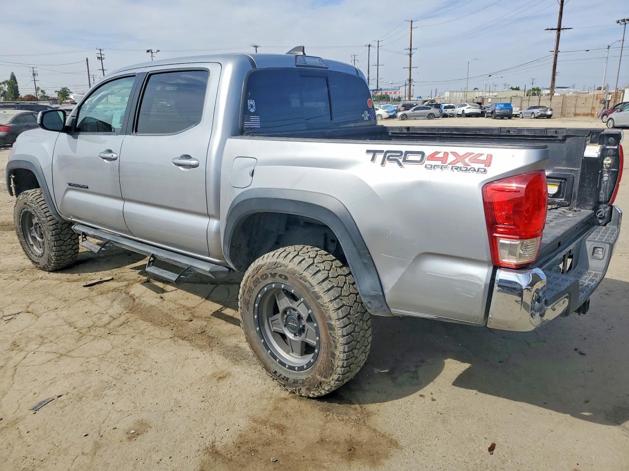 2017 Toyota Tacoma Trd Off-Road - Фото 2