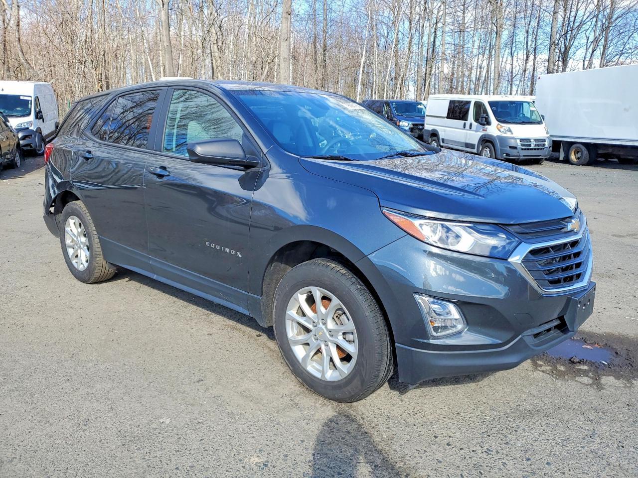 2021 Chevrolet Equinox Ls - Image 4