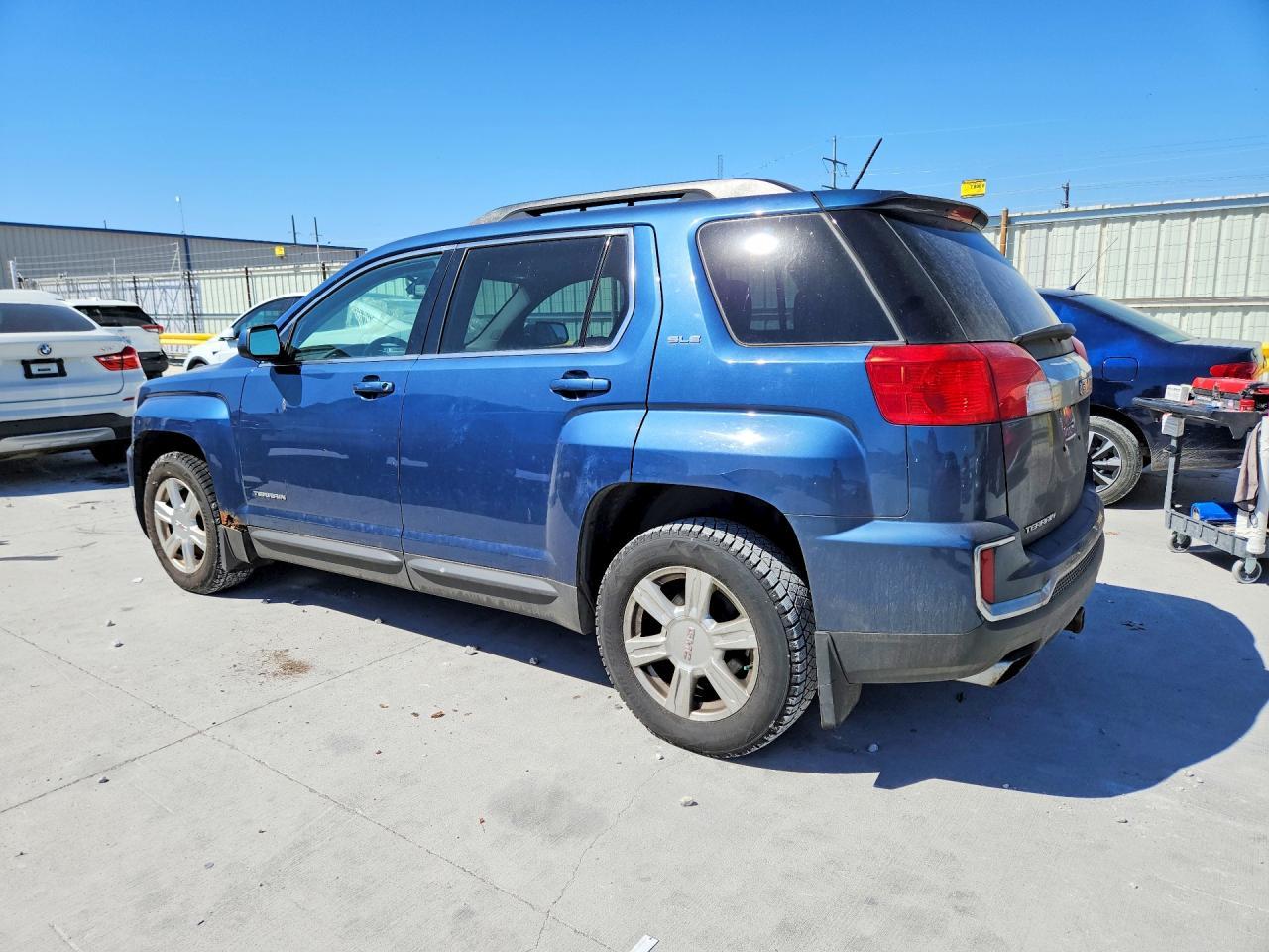2016 GMC Terrain - Image 2
