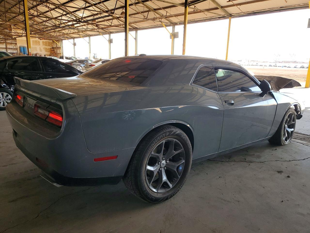 2018 Dodge Challenger R - Фото 3