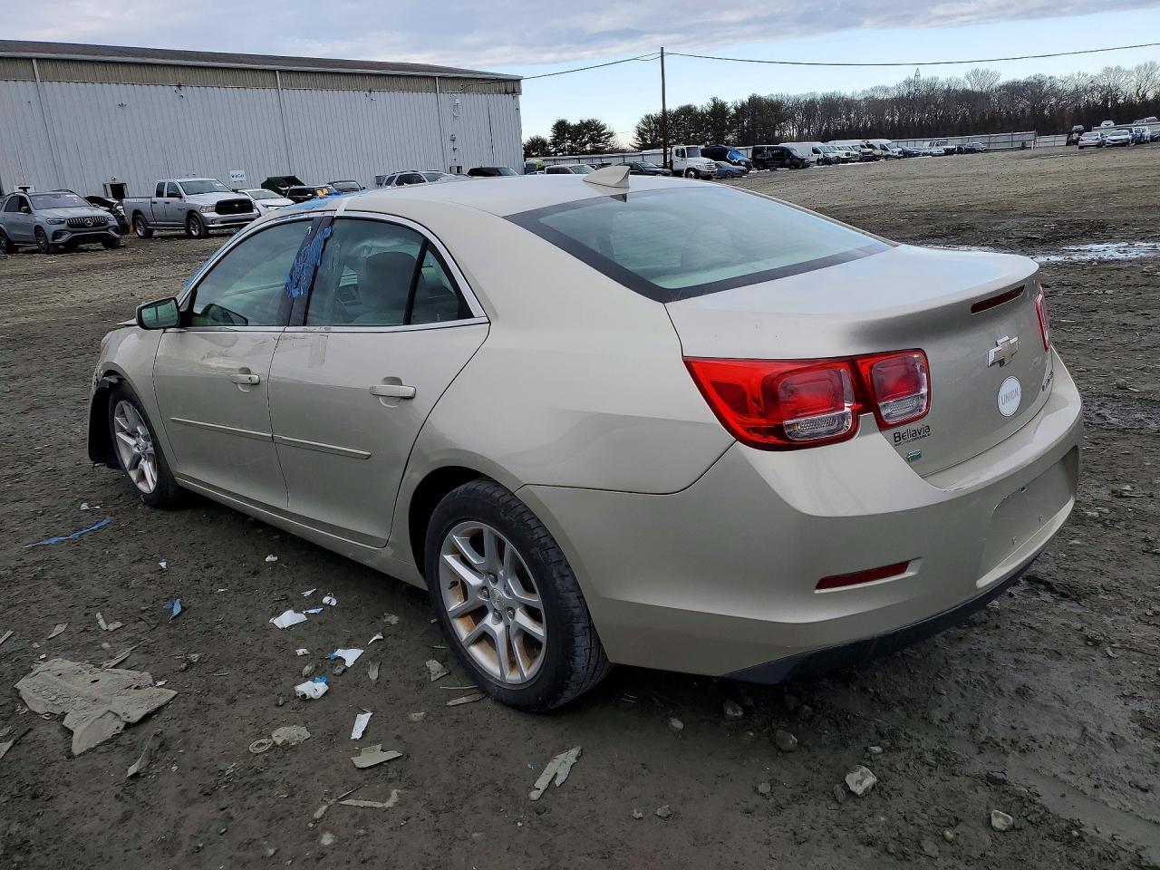 2016 Chevrolet Malibu Limited Lt - Image 2