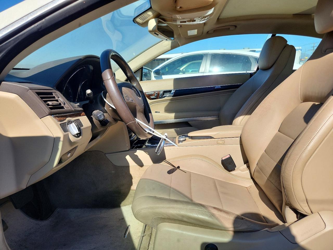 2010 Mercedes-Benz E 350 - Фото 7