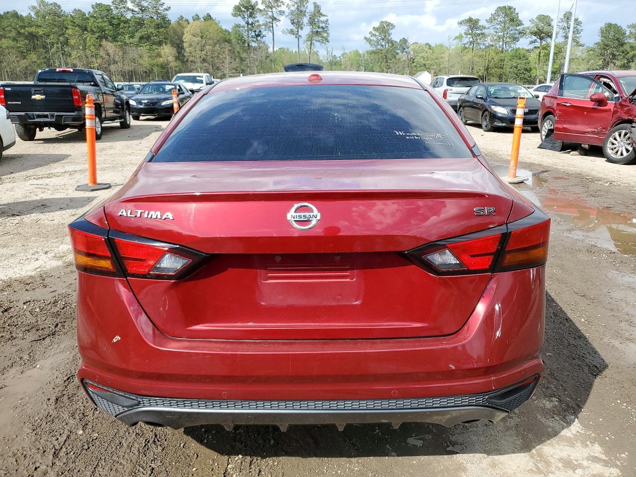 2020 Nissan Altima 2.5 Sr - Фото 6