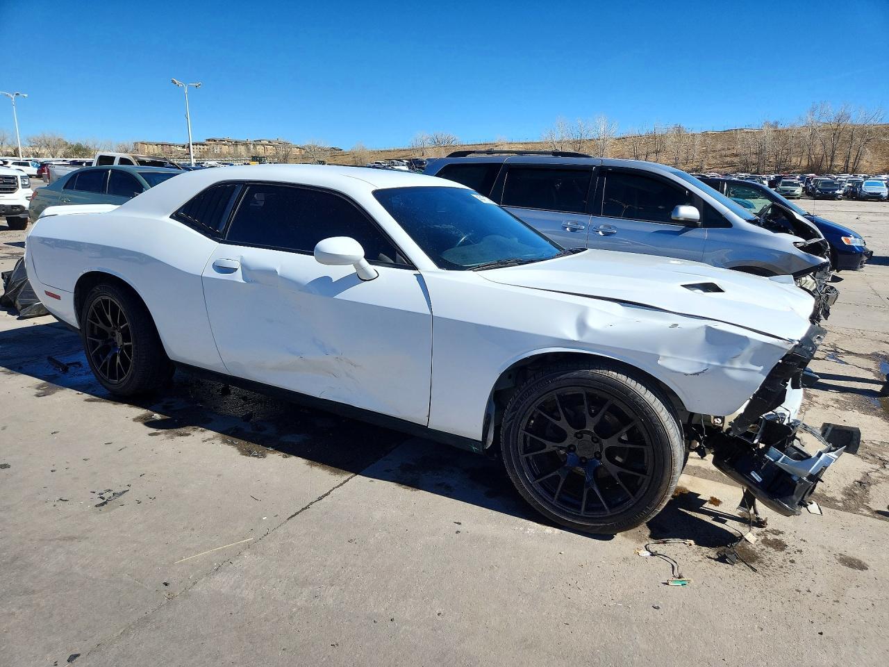2020 Dodge Challenger Sxt - Image 4