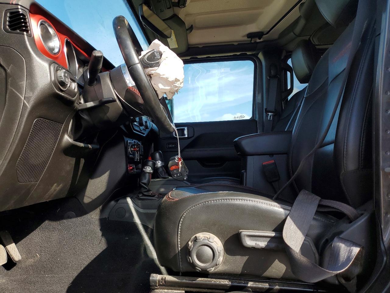 2022 Jeep Gladiator Rubicon - Фото 7