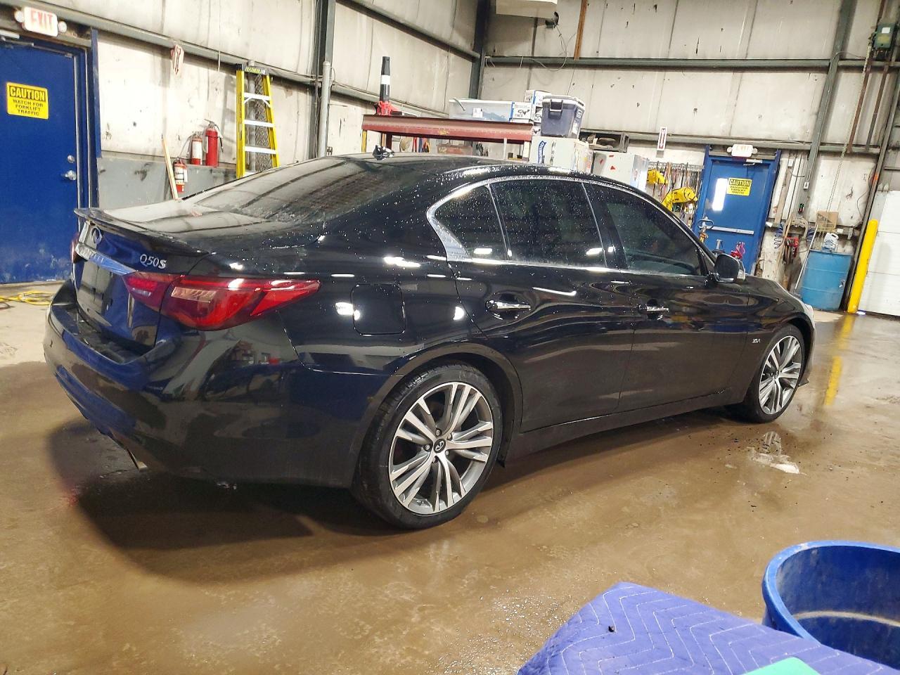 2019 Infiniti Q50 - Фото 3