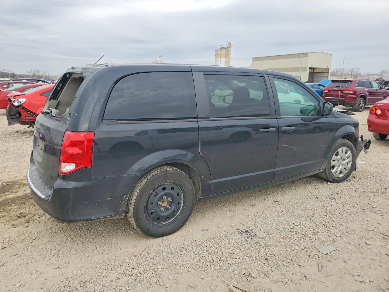 2020 Dodge Grand Caravan Se - Фото 3