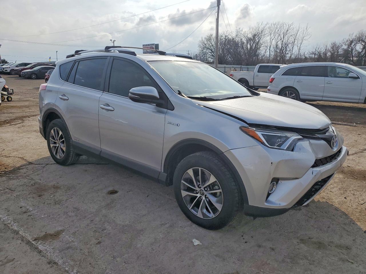 2016 Toyota Rav4 Hybrid Xle - Фото 4