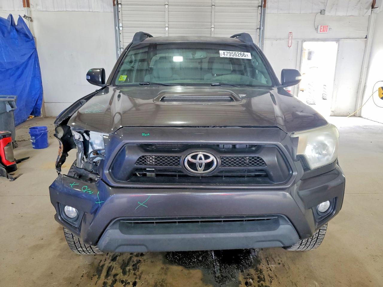 2012 Toyota Tacoma V6 - Image 5