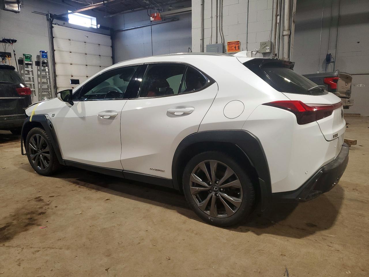 2020 Lexus Ux 250H F Sport - Фото 2