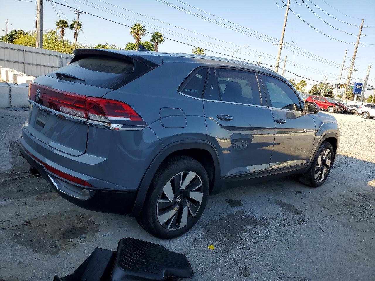 2024 Volkswagen Atlas Cross Sport Se - Фото 3