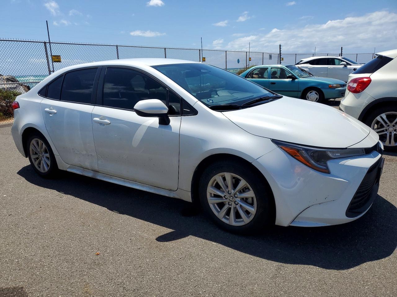 2025 Toyota Corolla Le - Фото 4
