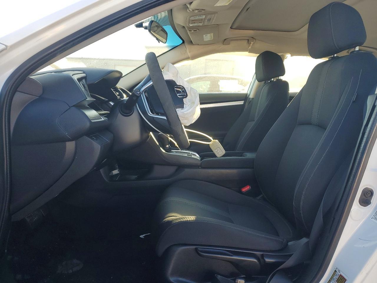 2018 Honda Civic Ex - Image 7