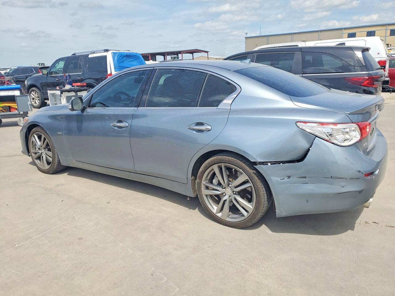 2017 Infiniti Q50 3.0T Signature Edition - Фото 2