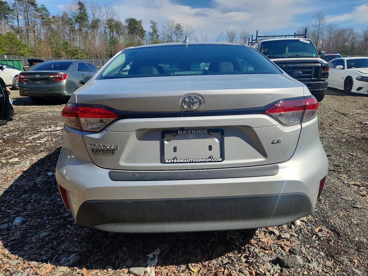 2025 Toyota Corolla Le - Фото 6