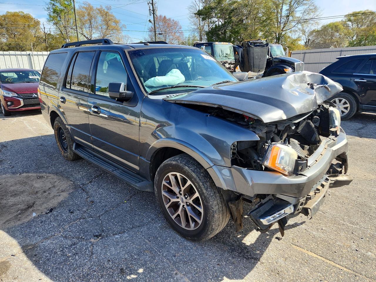 2017 Ford Expedition Xlt - Image 4