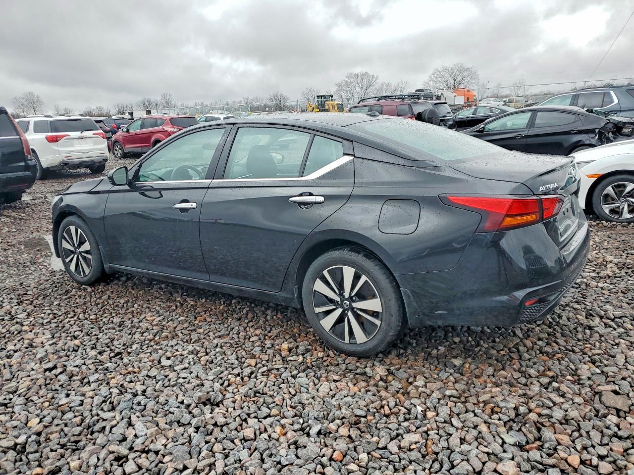 2019 Niss Altima 2.5 Sv - Фото 2