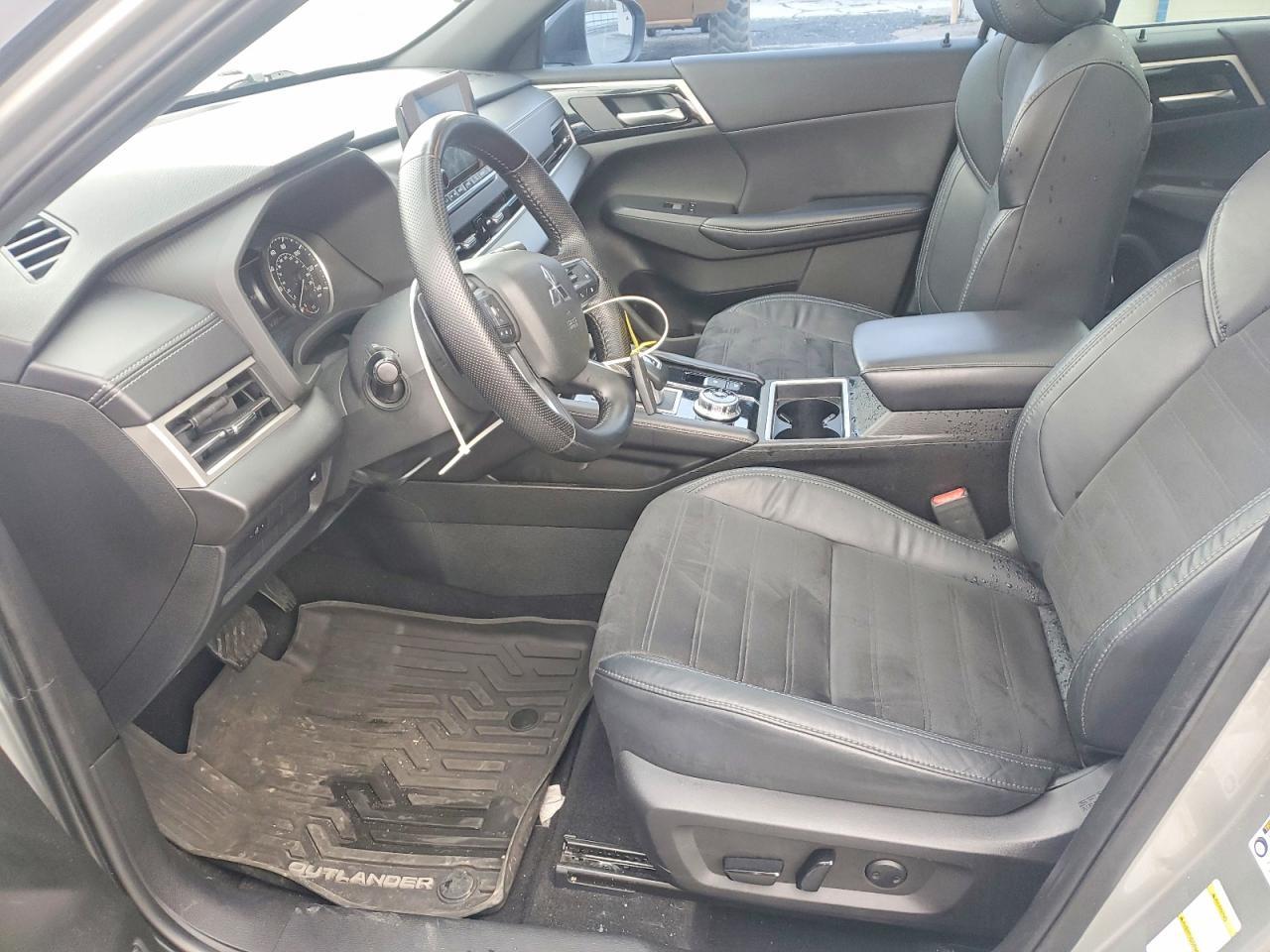 2022 Mitsubishi Outlander Se - Фото 7