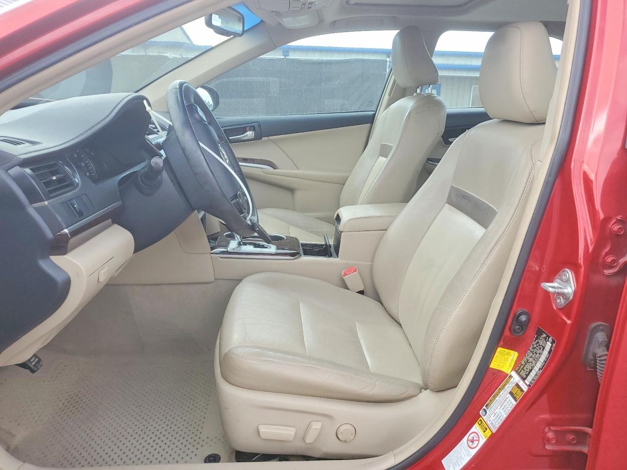 2012 Toyota Camry Xle - Image 7