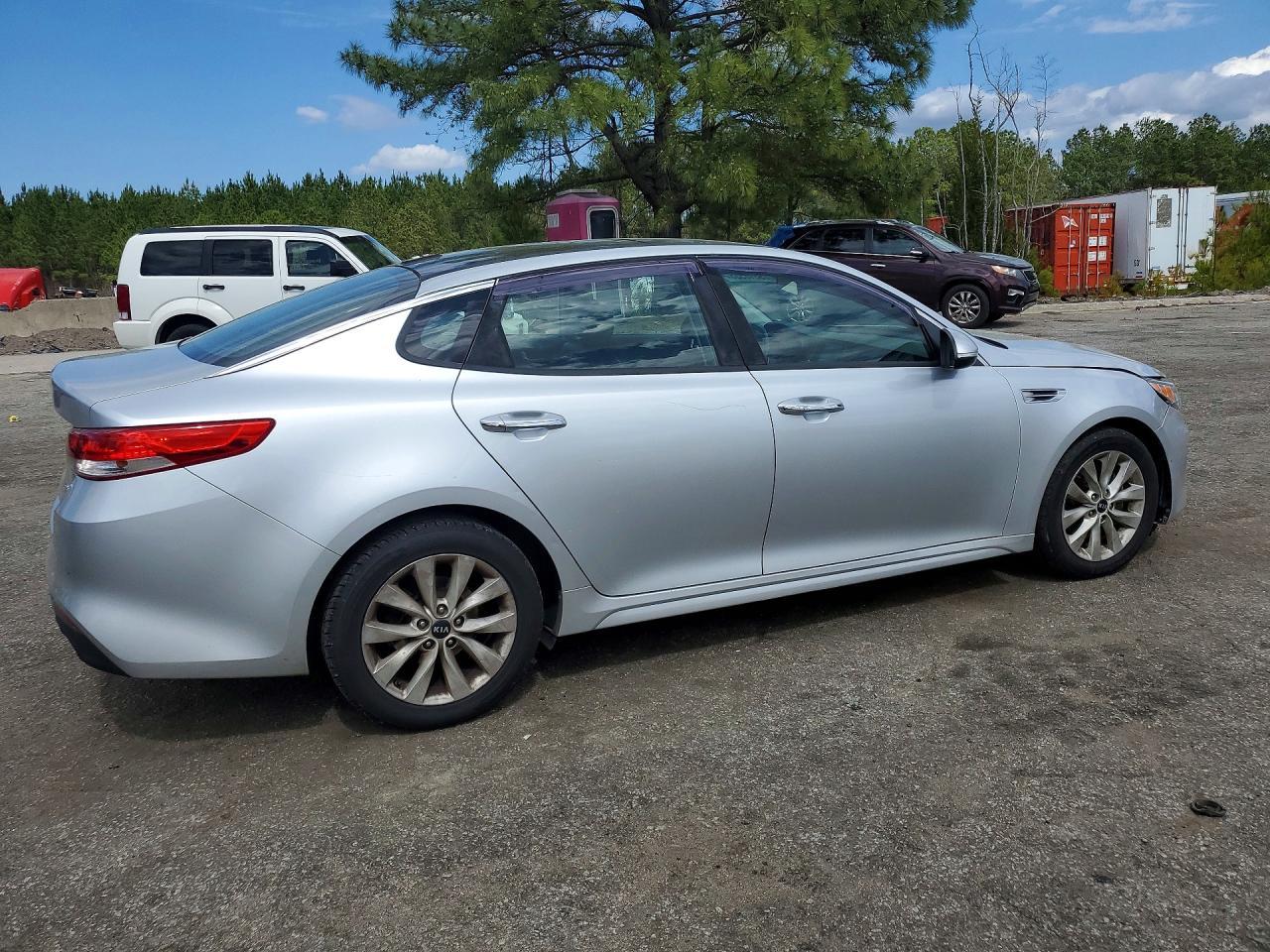 2016 Kia Optima - Фото 3
