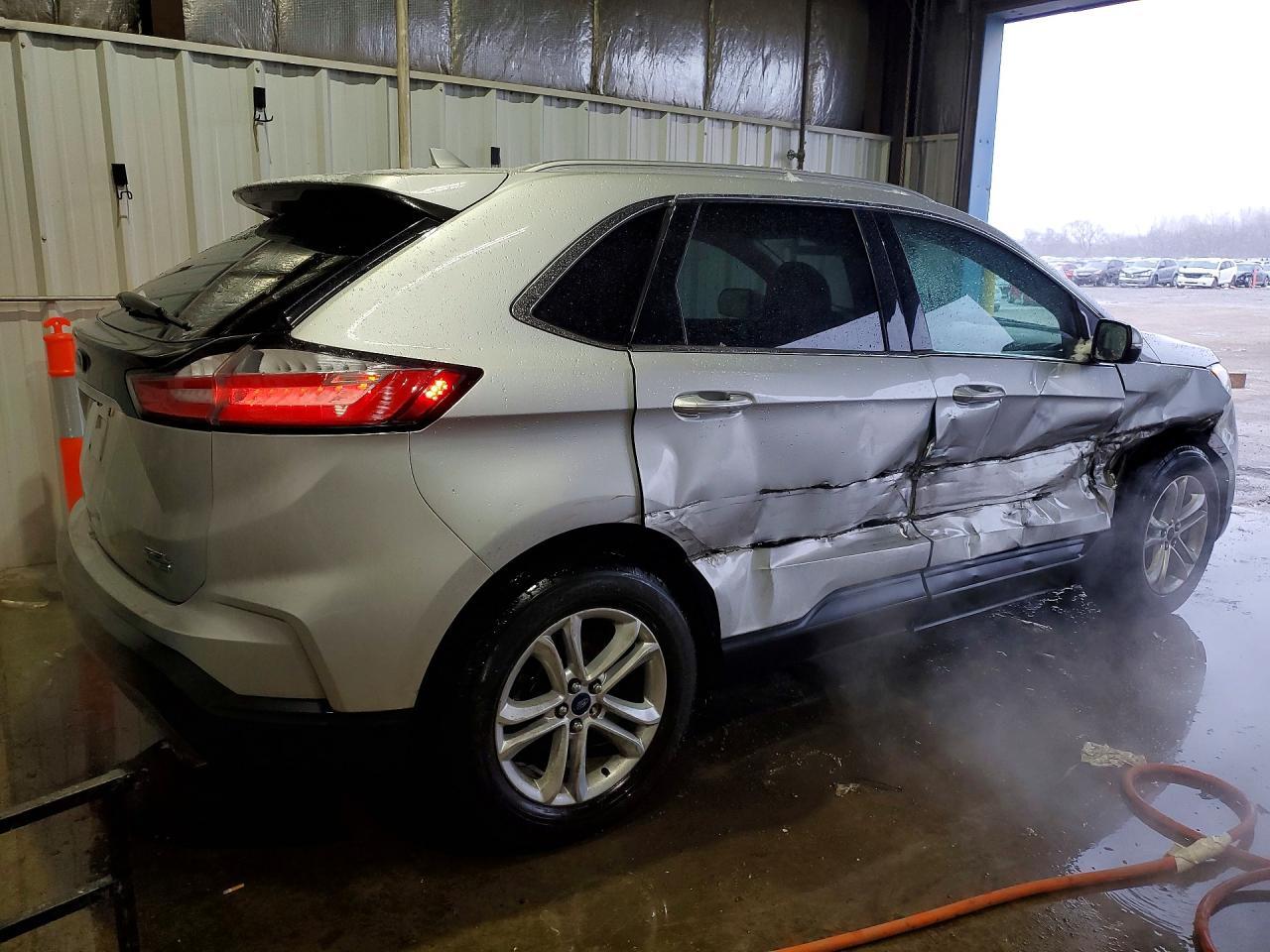 2019 Ford Edge Sel - Image 3