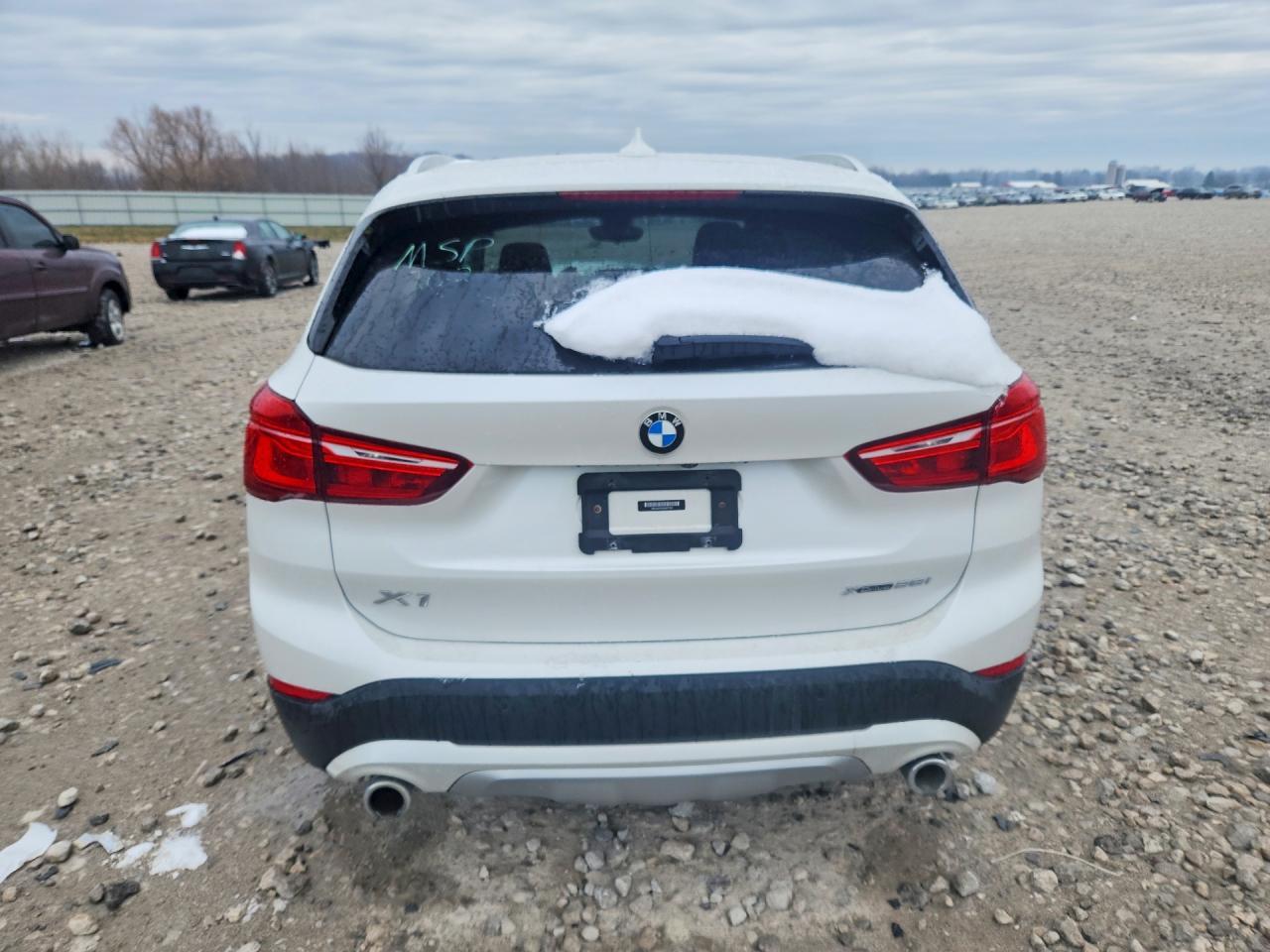 2021 BMW X1 xDrive28I - Фото 6