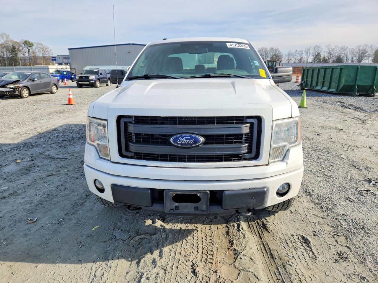 2014 Ford F150 Super Cab - Image 5