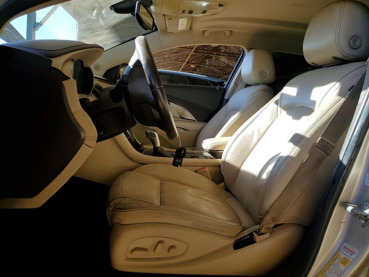 2016 Buick Lacrosse - Image 7