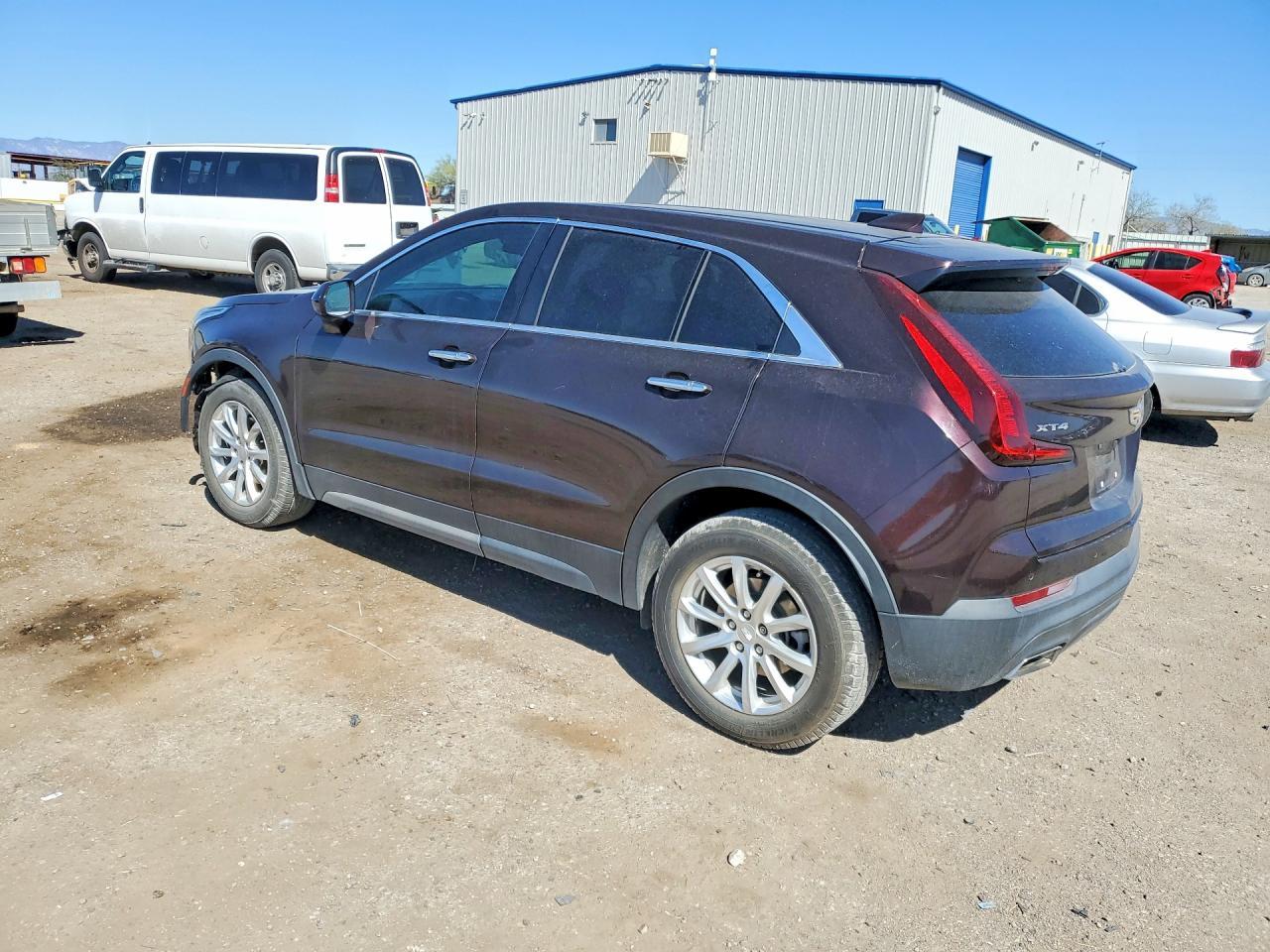 2020 Cadillac Xt4 Luxury - Image 2