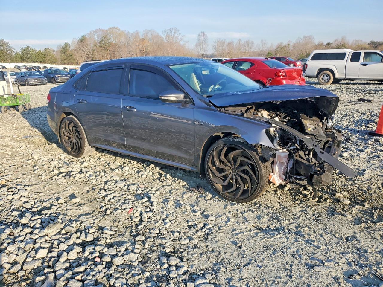 2021 Volkswagen Passat S - Фото 4