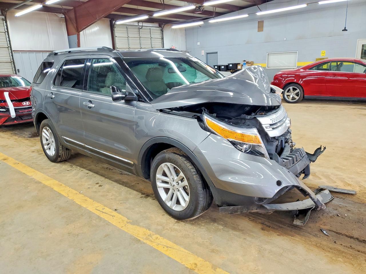 2014 Ford Explorer Xlt - Image 4