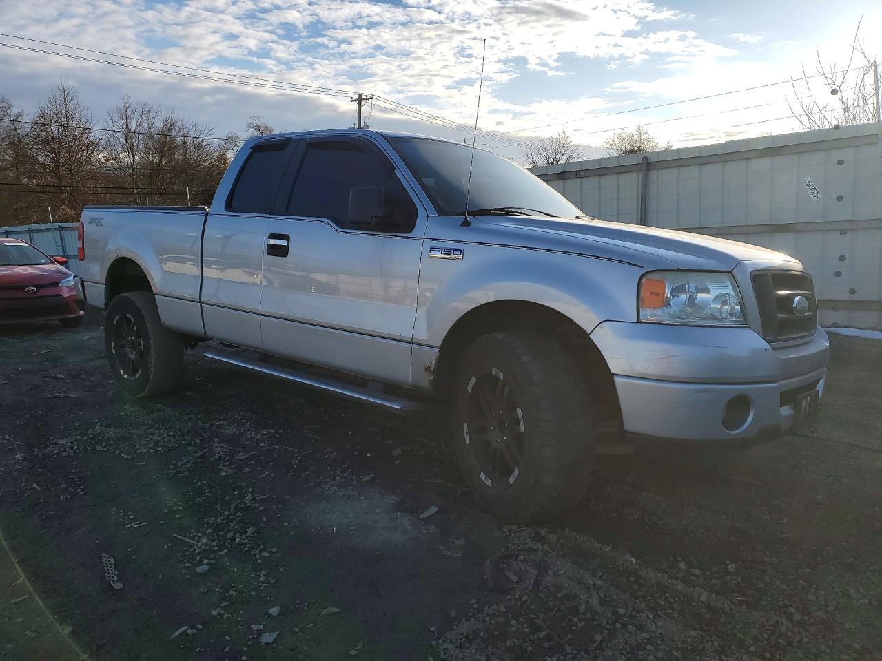 2008 Ford F150 - Фото 4