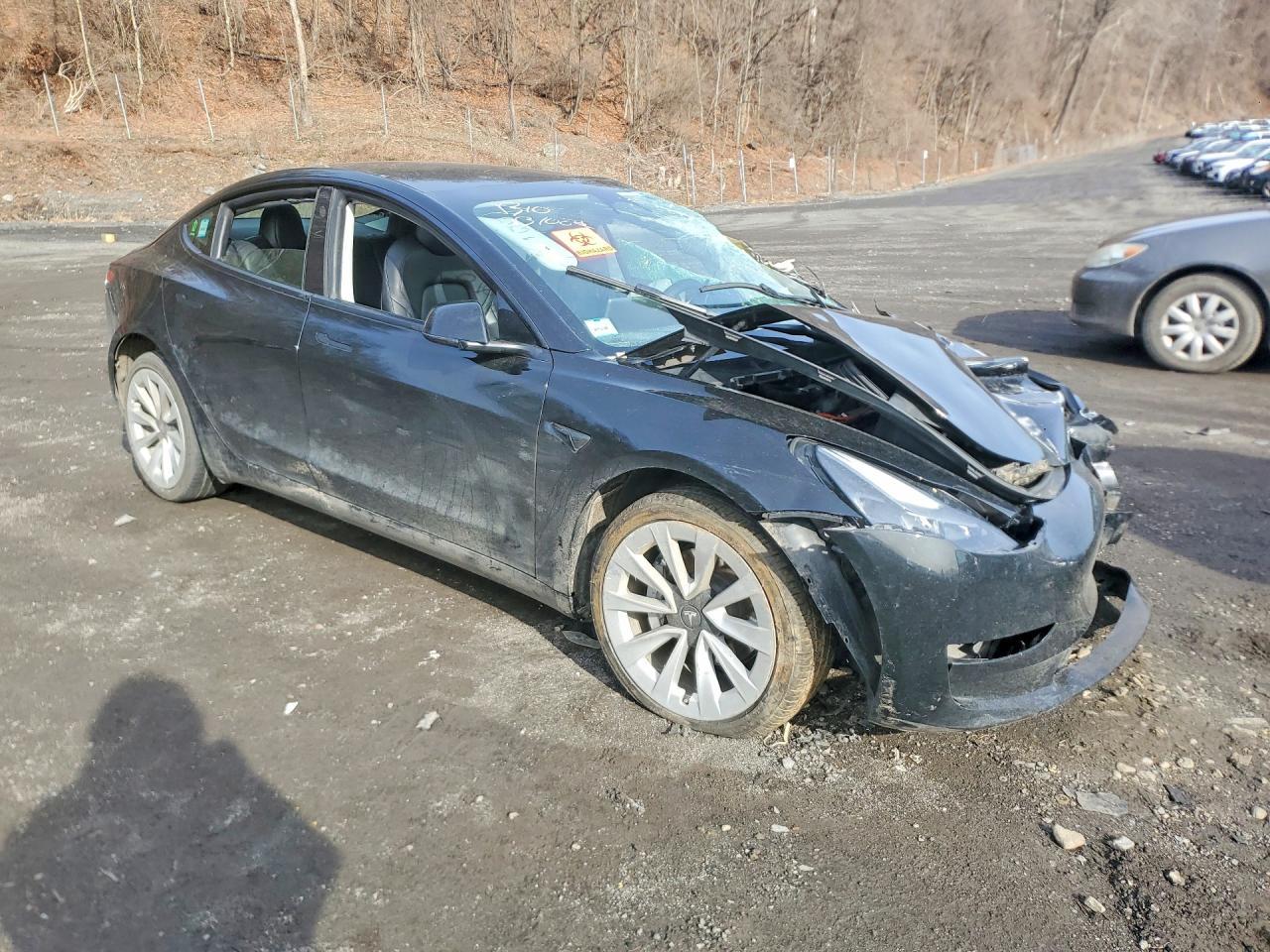 2023 Tesla Model 3 - Фото 4