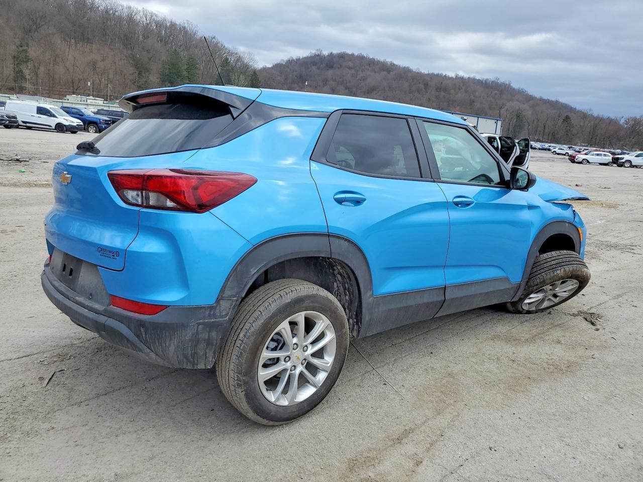 2026 Chevrolet Trailblazer Ls - Image 3