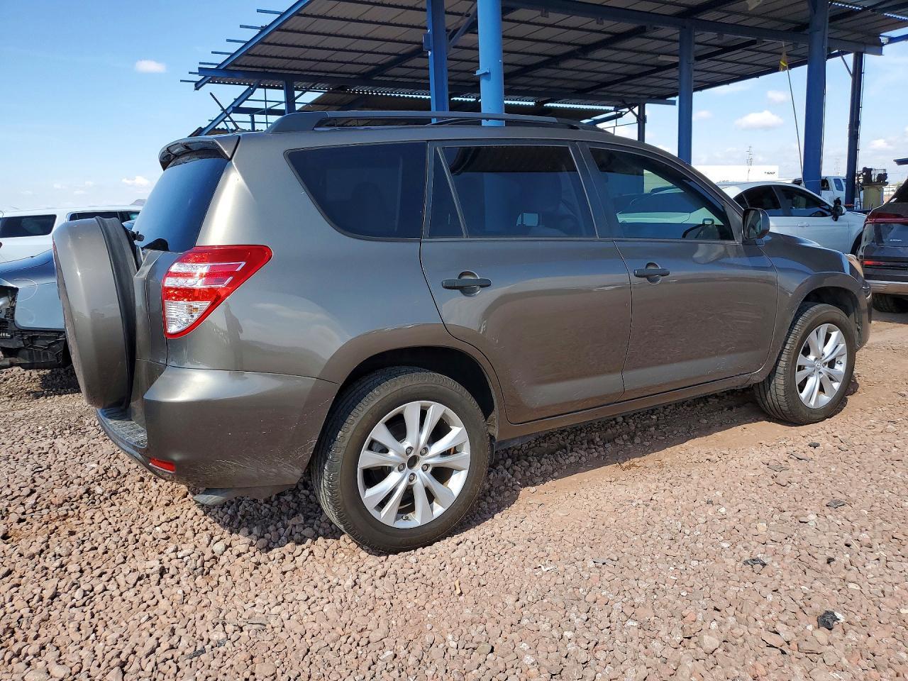 2012 Toyota Rav4 Base - Image 3